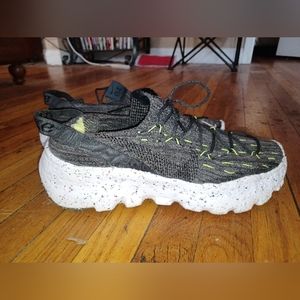 Nike space hippie sz 15 black white volt